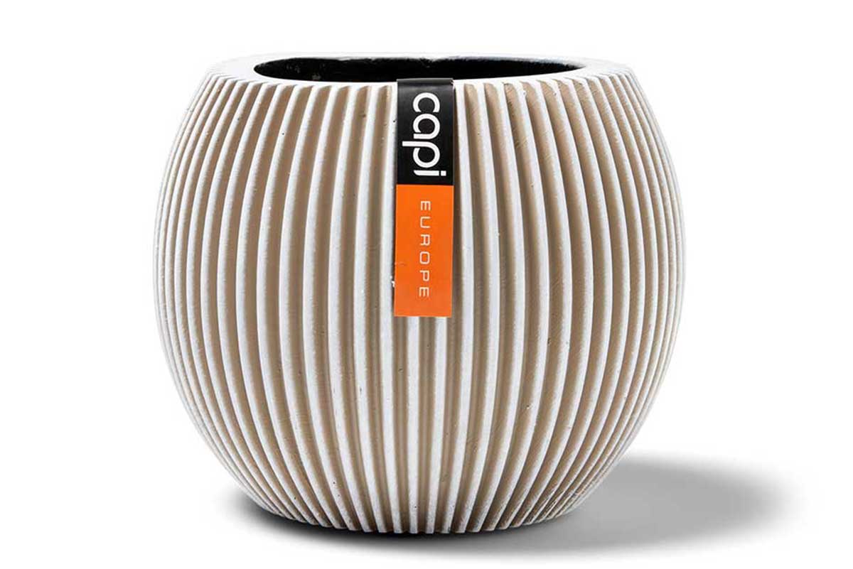 Capi Vase ball groove ivory 18cm (BGVI102)